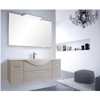 VANITY 06